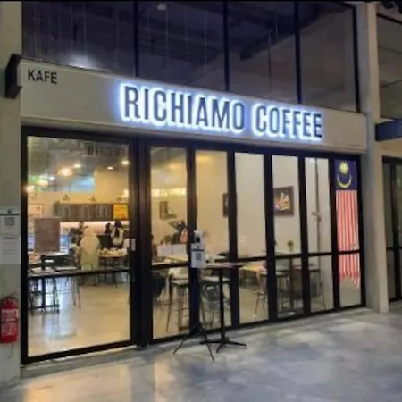 Royal Place- Tamarind Suite Cyberjaya Luaran gambar